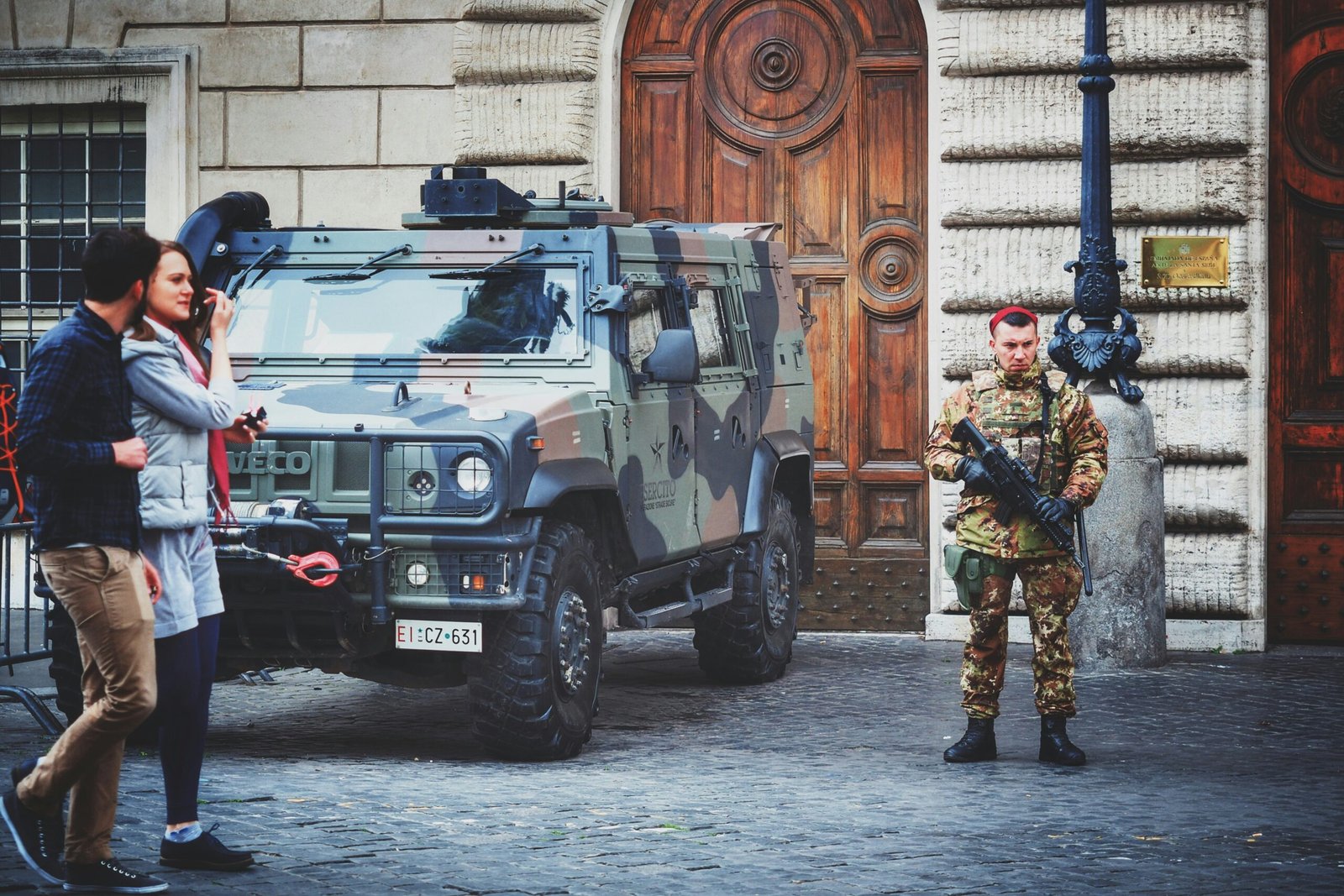 Poland's Strategic Military Deployment: 10,000 Troops for Critical Infrastructure Protection