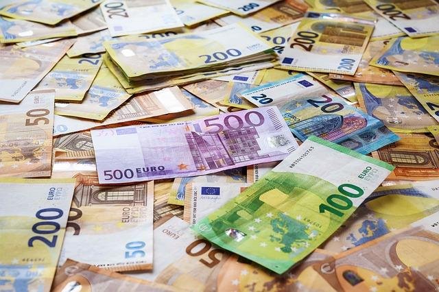euro stablecoin⁤ financial stability